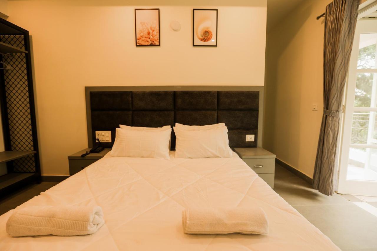 Coastal Pearl Hotel Miramar Panaji Dış mekan fotoğraf
